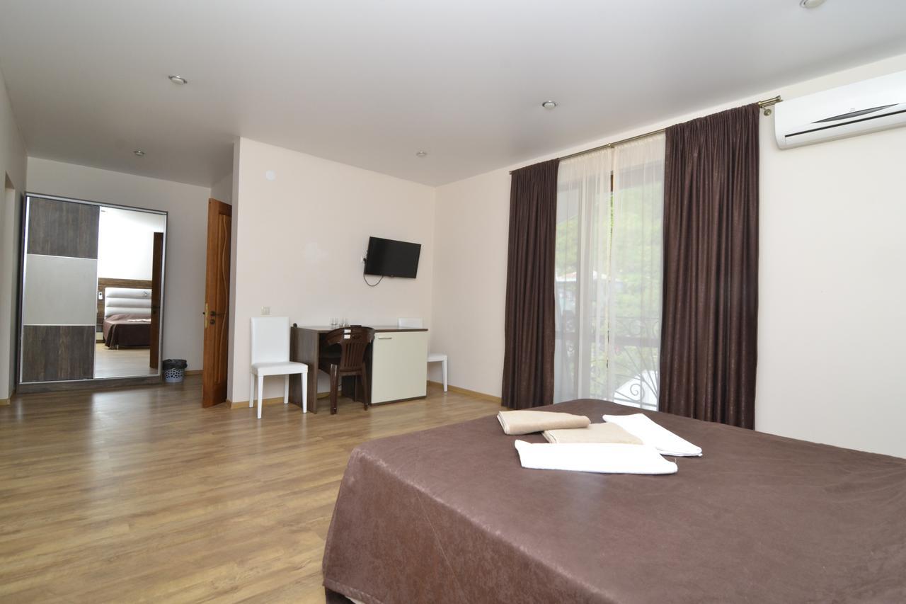 غاغرا Arda Hotel المظهر الخارجي الصورة